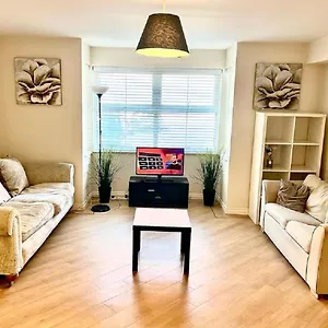  Apartment Chancellor Court